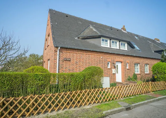 Madeleines Nest Og Apartment